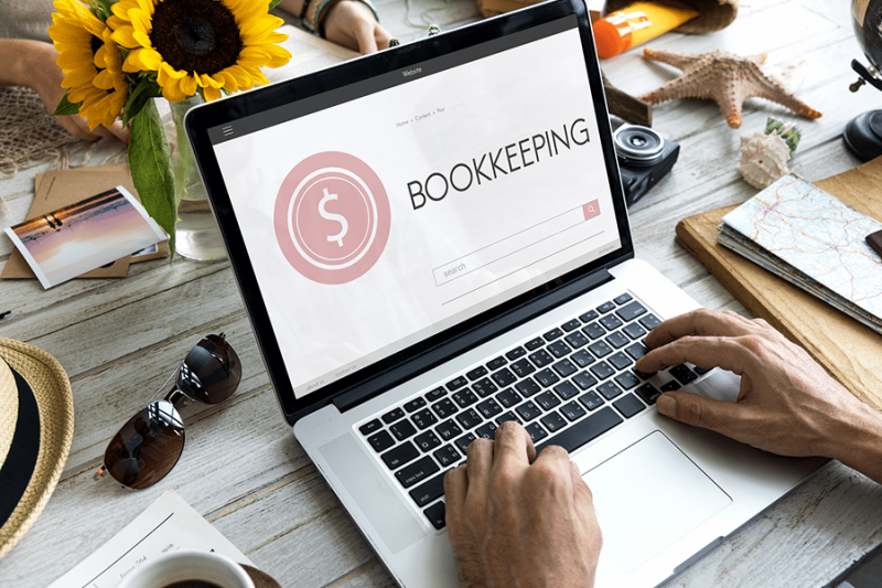 how-to-become-a-virtual-bookkeeper-women-take